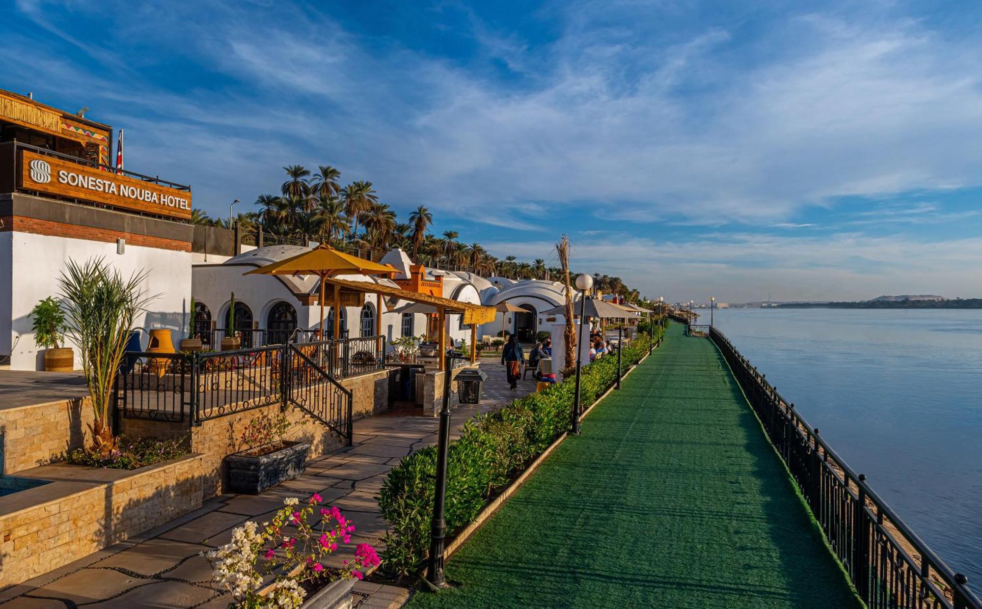 Sonesta Nouba Hotel Aswan Exteriör bild