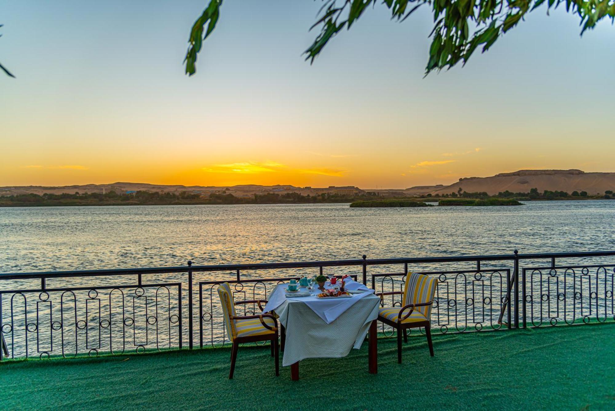 Sonesta Nouba Hotel Aswan Exteriör bild